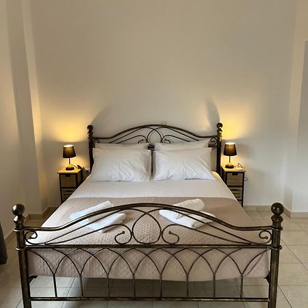 Hermanos City Apartment'S Candia Esterno foto