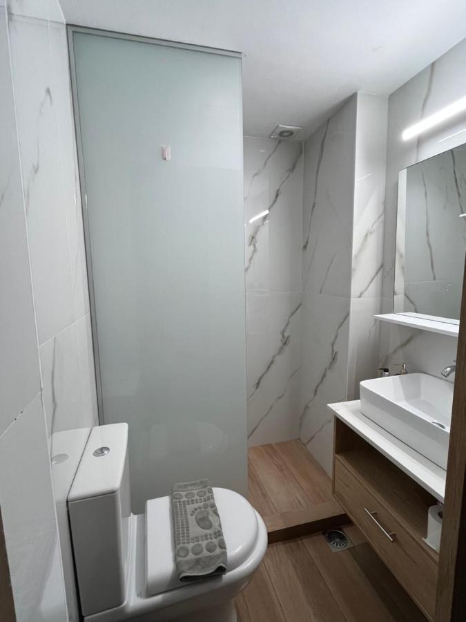 Hermanos City Apartment'S Candia Esterno foto