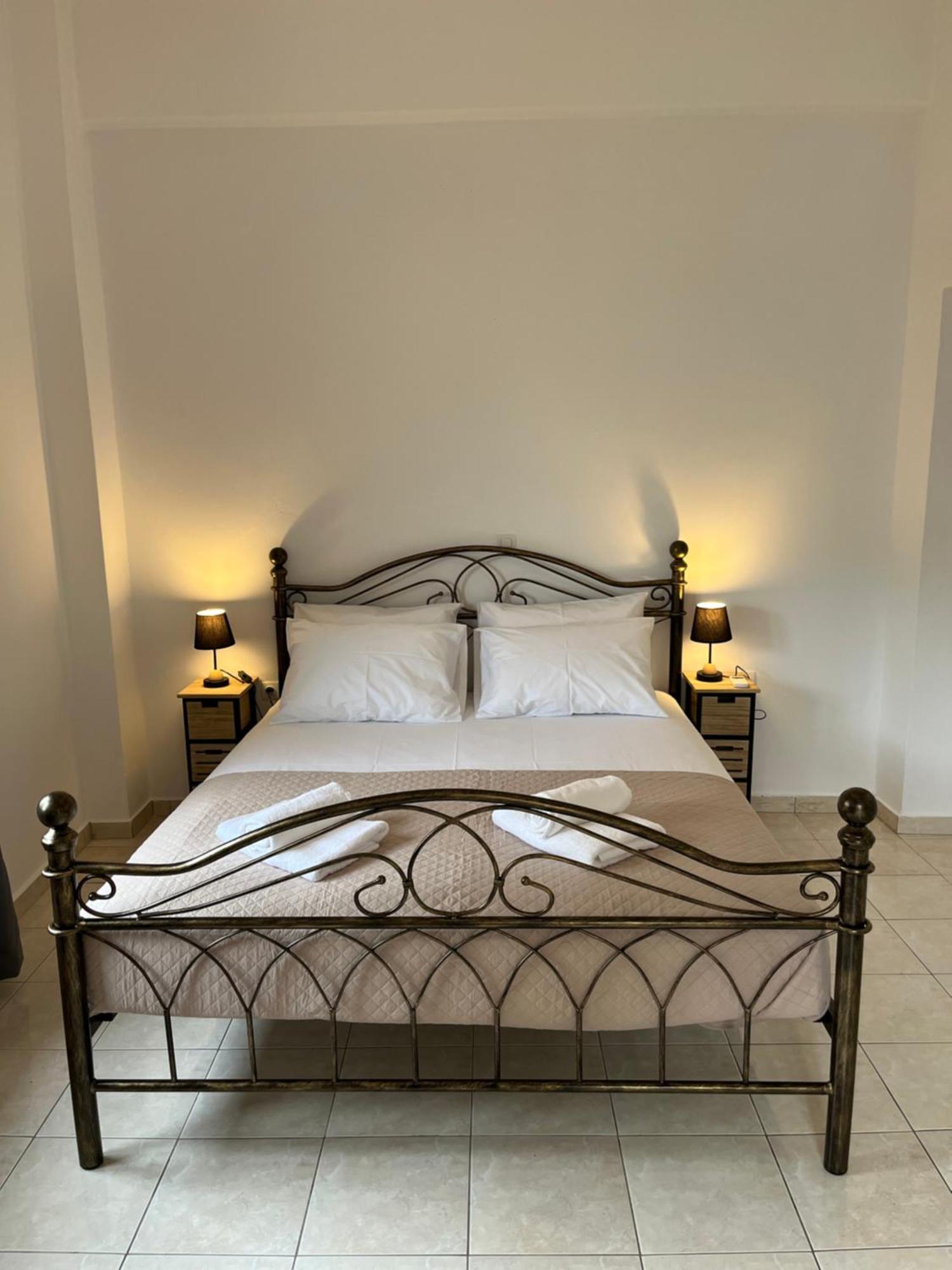 Hermanos City Apartment'S Candia Esterno foto